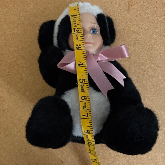 Vintage GEPPEDDO Cuddle Kids porcelain faced "PAGE PANDA" stuffed Doll - Picture 14 of 15